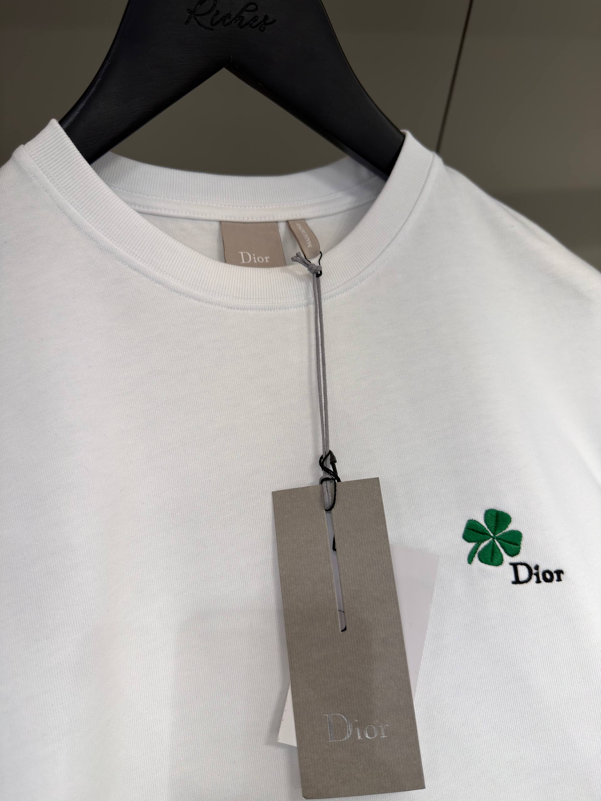 White T-shirt with Clover Embroidery